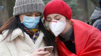 Korona yeni hortladı: O ülkede rekor artış