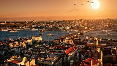 İstanbul iki basamak geriledi