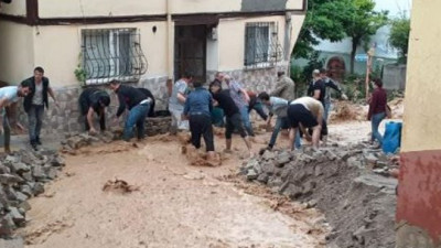 Bursa mahvoldu yetkililerden ses yok: Aynı aileden 4 kişi öldü, 1 kişi kayıp