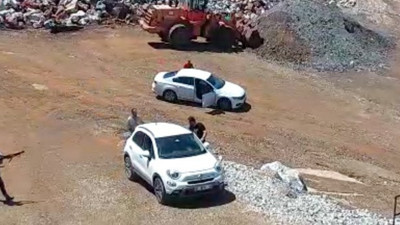 Avukatlara pompalı tüfekle saldırı