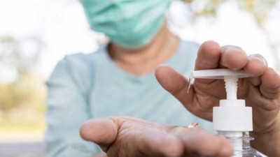 El jelleri zehirli çıktı: Bu 9 dezenfektanı kullanmayın!