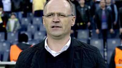 Bursaspor'un yeni teknik direktörü belli oldu (23 Haziran 2020)