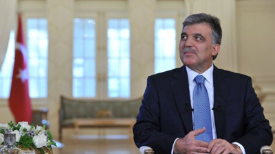 Abdullah Gül, "Gördüğüm en büyük tehlike" dedi ve AKP'yi işaret etti