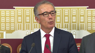 İYİ Partili Ahat Andican, Erdoğan ve kabineye sert çıktı: Siz yapmadınız da uzaylılar mı yaptı?