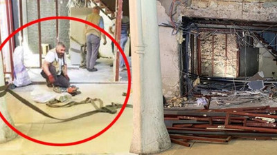 Gömülen 2 tonluk kasayı tarihi sütunlara bağladıkları halatla çıkardılar! Kapalıçarşı'da faciadan dönüldü