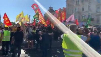 Viyana’da polis PKK’lılarla bir olup Türklere saldırdı: Avusturya PKK’lılara sahip çıktı