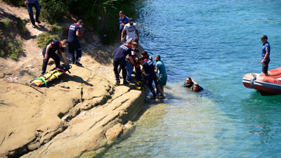 İnsanlık bugün de Adana'da öldü! Kimse yardım etmedi, boğuldu