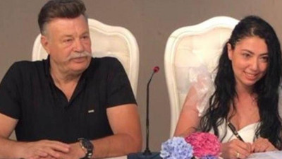 Nuri Alço, sessiz sedasız evlendi