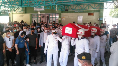 Kaza kurşunuyla yaşamını yitiren asteğmen, toprağa verildi