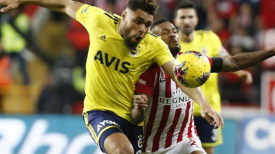 Fenerbahçe'de stoper krizi: Oyuncuyu geri çağırdılar