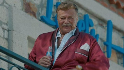 Genç kızların korkulu rüyası robdöşambrlı Yeşilcam ustasından uyarı: İçtiğiniz gazozlara dikkat edin