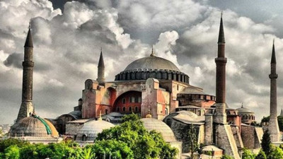 Son Dakika olarak verdiler: Danıştay’ın Ayasofya kararı Dünya’nın gündeminde