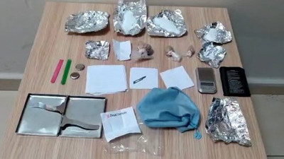 Neler çıktı neler! İç çamaşırının içinden çıkanlar polisi şoke etti