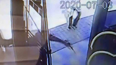 Otobüste bıçaklı dehşet