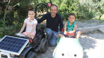 Hurda malzemeden akülü araba ve drone yaptı