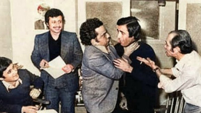 Halit Akçatepe, Metin Akpınar, Zeki Alasya, Kemal Sunal ve Ertem Eğilmez aynı fotoğrafta