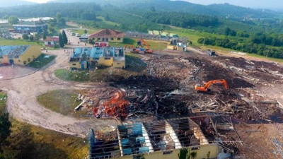 15 Temmuz gazisinden havai fişek fabrikası sahibine: Kimsin sen?
