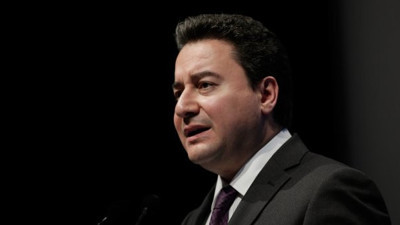 Ali Babacan: Toplum yoruldu nefes aldırmalıyız