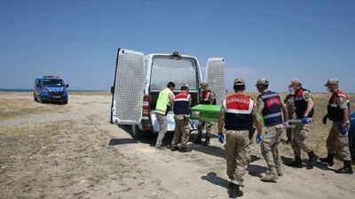 Van Gölü'nde bir kişinin daha cesedine ulaşıldı