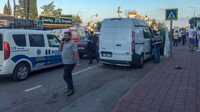 Kırmızı ışıkta husumet cinayeti