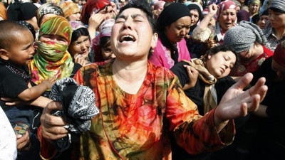 Doğu Türkistan’da ‘savaş zamanı’ önlemleri, Çin fırsat bildi, yasaklar peş peşe geldi