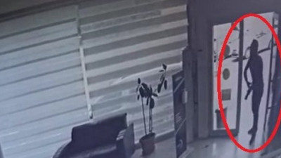 Kıskançlık krizine giren koca ortalığı savaş alanına çevirdi! Bursa'daki hastanede büyük katliam