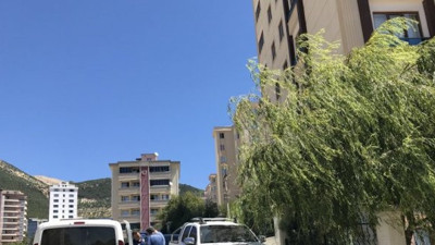 Anahtarı tutmak isterken canından oldu!