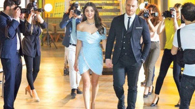 Kerem Bürsin ile Hande Erçel'li Sen Çal Kapımı dizisindeki o görüntüler işinden etti!