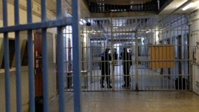 Hükümlülerin korona virüs izin süreleri uzatıldı