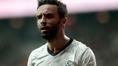 Son dakika transfer haberi: Gökhan Gönül Fenerbahçe ile anlaştı