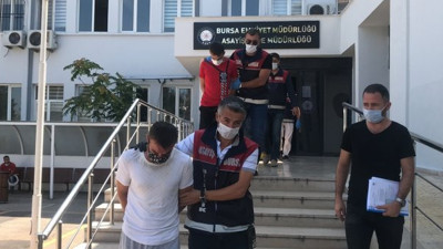 Bu kadarına pes! Bursa'da okul bahçelerinden Atatürk büstlerini çaldılar