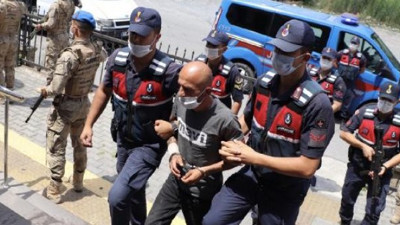 Amcasını öldürdü 'pardon kazaydı' dedi