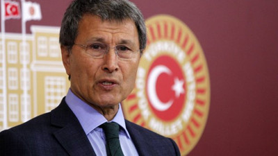 Türk Tarihinin gerçeğini bilen Yusuf Halaçoğlu, Bilal Erdoğan’a öyle bir yanıt verdi ki… Bilal Erdoğan, alfabe örneği verince