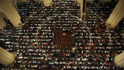 Bayram namazı kaçta? 2020 Kurban Bayramı namaz saatleri... Bayram namazı nasıl kılınır?