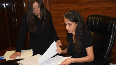 İşadamından ahlaksız teklif! Para karşılığı kıyafet çıkartma oyununa hapis cezası