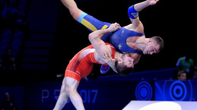 Dünya Güreş Birliği'nden şok korona kararı