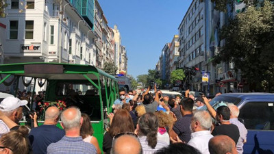 Usta tiyatrocu Asutay için tören