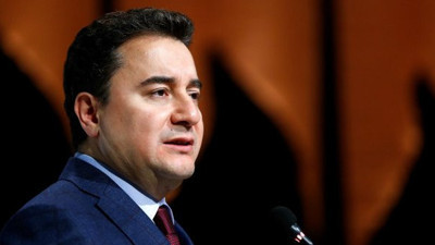 Ali Babacan "Tek bir kurtuluş yolu var" dedi ve canlı yayında önerisini açıkladı