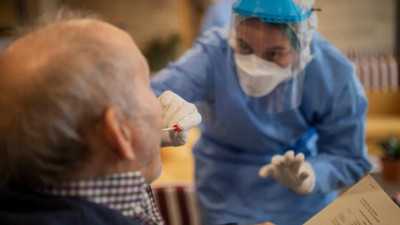 Yetkililer neden sessiz! Korona testinden trilyonlar vuran hastaneler! Bağırta bağırta vatandaşı soyuyorlar