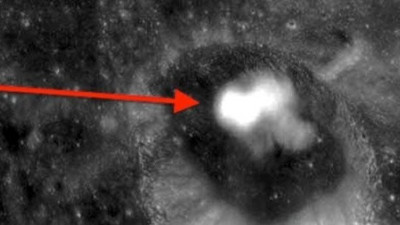 NASA yanlışlıkla paylaştı! Fotoğraflar tüyleri diken diken etti! Bulutlara gizlenen UFO uzay aracını takibe aldı