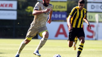 Fenerbahçe, hazırlık maçında İstanbulspor'u 4-0 mağlup etti