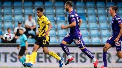 Borussia Dortmund zayıf rakibine acımadı: Dortmund- Austria Wien: 11-2