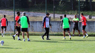 Tuzlaspor'un Bolu kampı başladı