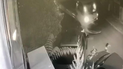 3 çocuk ölümden saniyelerle kurtuldu