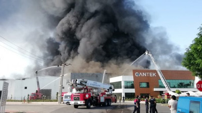 Elektrik kontağı fabrikayı cayır cayır yaktı