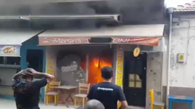 Dikili'de tantuni dükkanı patladı! 1 ağır yaralı