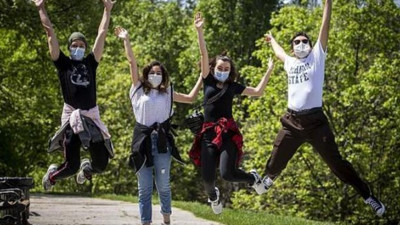 İşte 18 yaş altına gelen yeni kısıtlamalar! Korona virüs vakaları artınca kurul açıklama yaptı