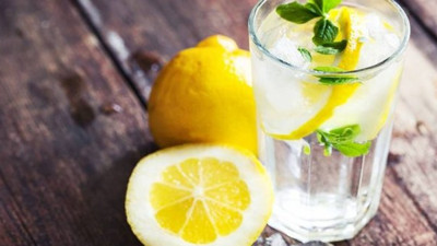 Diyette en sık yapılan hata! Sakın aç karnına içmeyin...