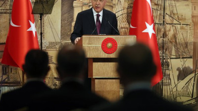 Cumhurbaşkanı Erdoğan'ın müjdeyi açıklamasından sonra, spor ve magazin camiasından destek mesajları yağdı