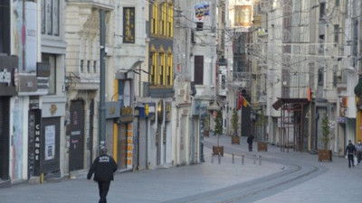 Bilim Kurulu üyesinden 'sokağa çıkma yasağı' açıklaması: Maalesef dedi ve olacakları söyledi